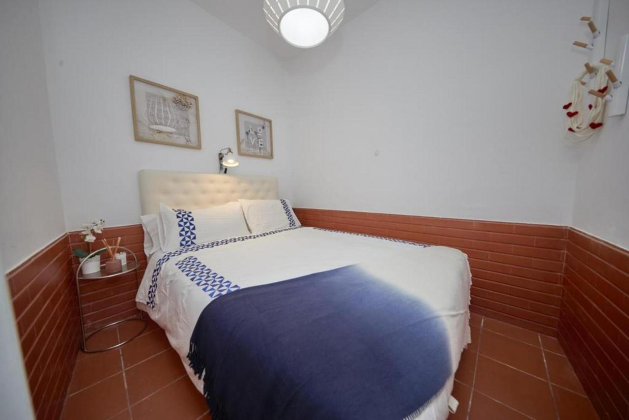 Lx Factory Apartment! Outside Terrace Lisbon Exterior photo