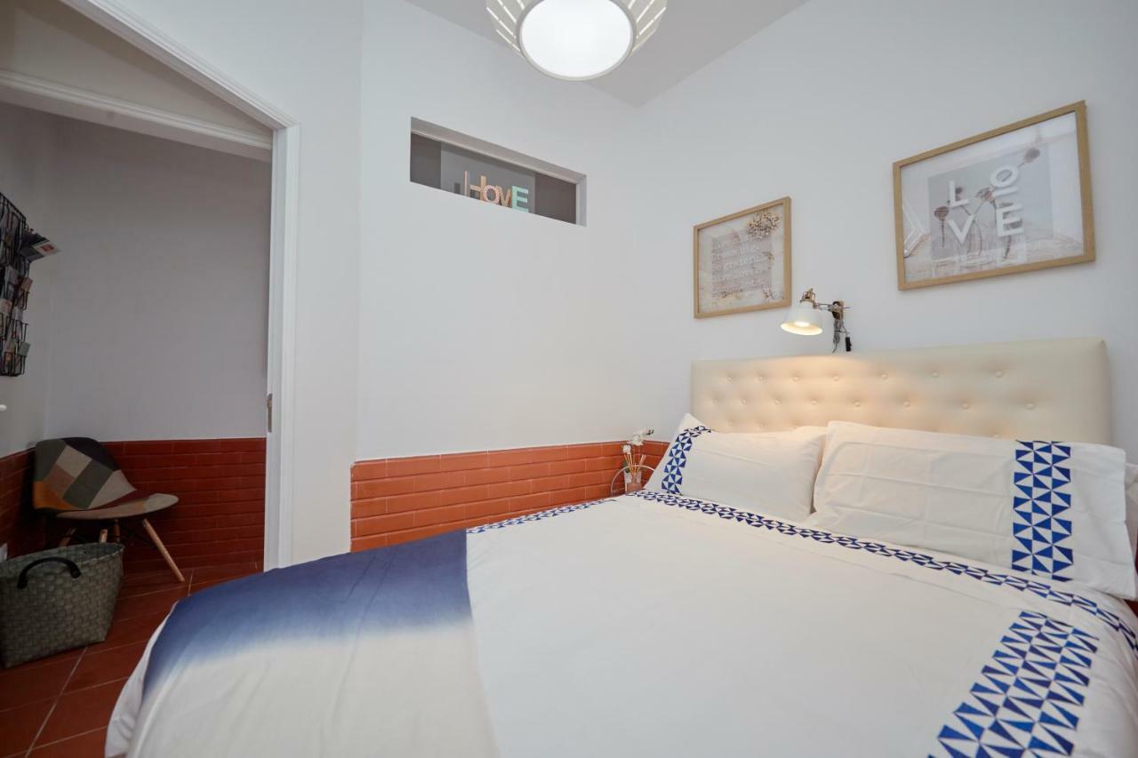 Lx Factory Apartment! Outside Terrace Lisbon Exterior photo