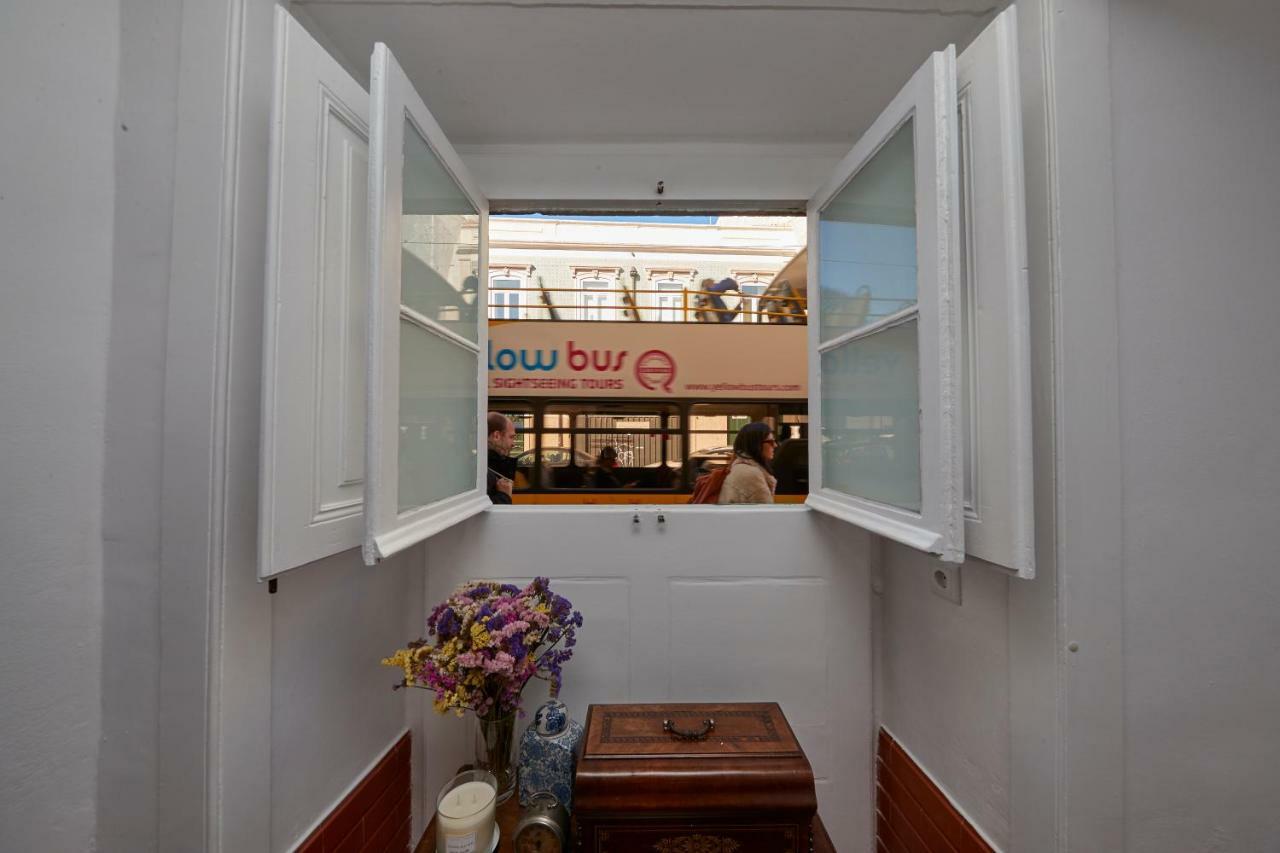 Lx Factory Apartment! Outside Terrace Lisbon Exterior photo